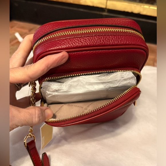 NWT Michael Kors Jet‎ Set Travel Cherry MD NS Chain Crossbody Leather bag. - Picture 5 of 16